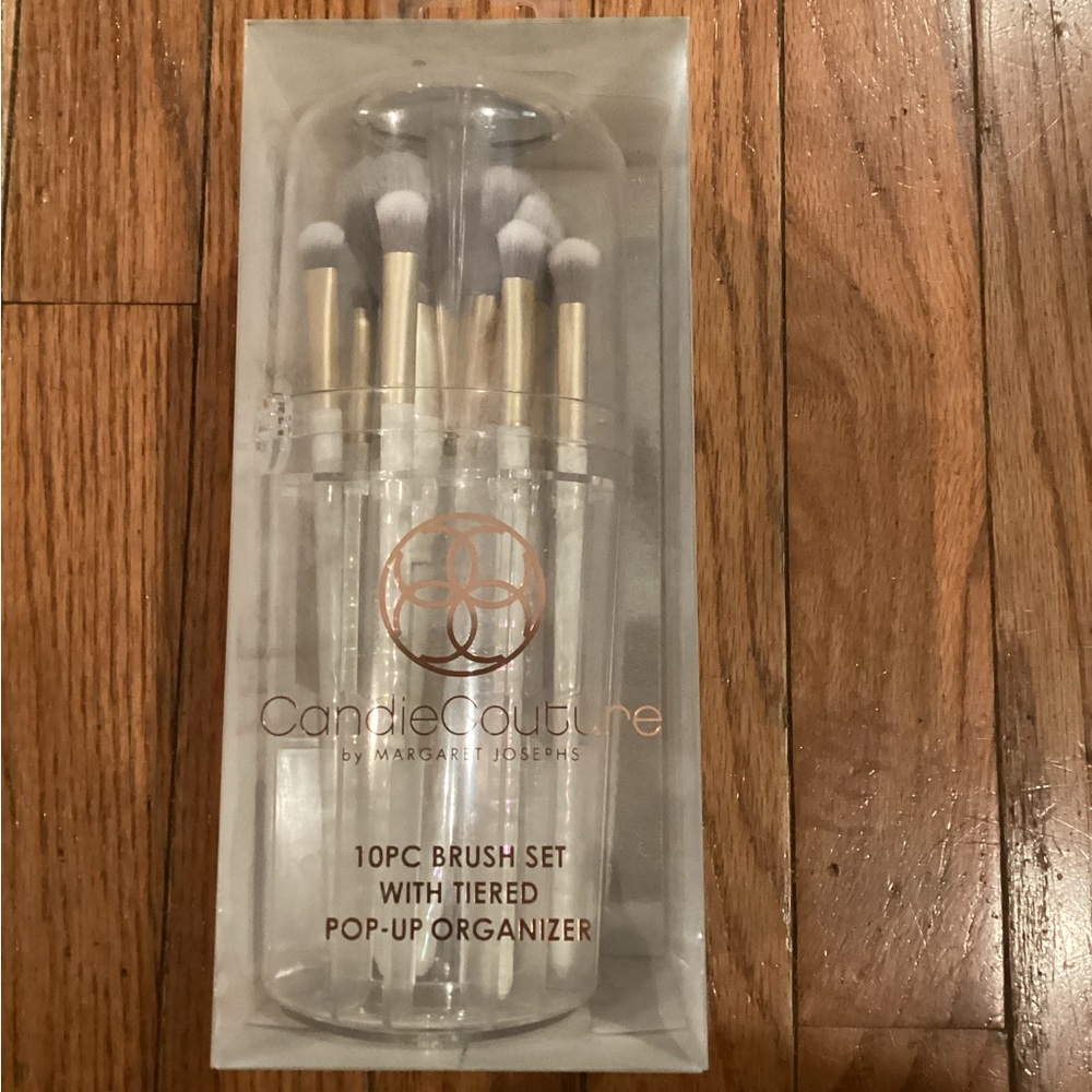 New 10 Piece Make Up Brush Set